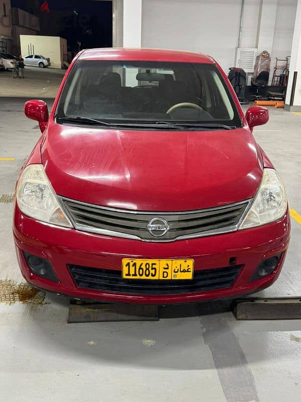 Nissan Tiida 2011 1