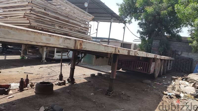 3 Axle flatbed trailer for sale 5