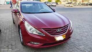 Expat Teacher used Hyundai Sonata 2012 in excellent condition 0