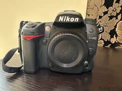 Nikon D7000 with 70-300 Nikkor Lens like new