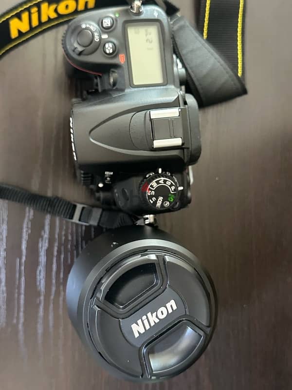 Nikon D7000 with 70-300 Nikkor Lens like new 6