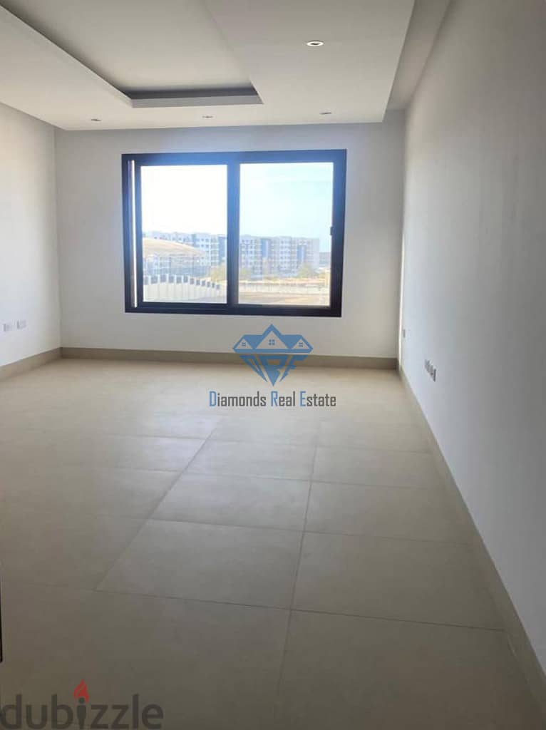 Luxurious 4-Bedroom + 1 Maidroom Villa for Rent in Muscat Hills 3