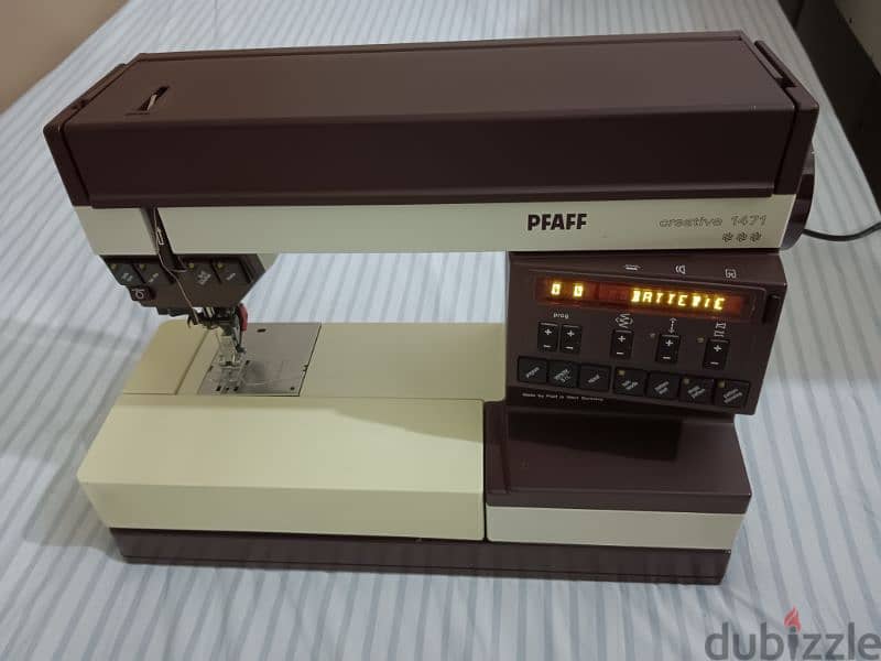 :Sewing machine  PFAFF. MODEL NOREATUVE 1471. Made in germany 7