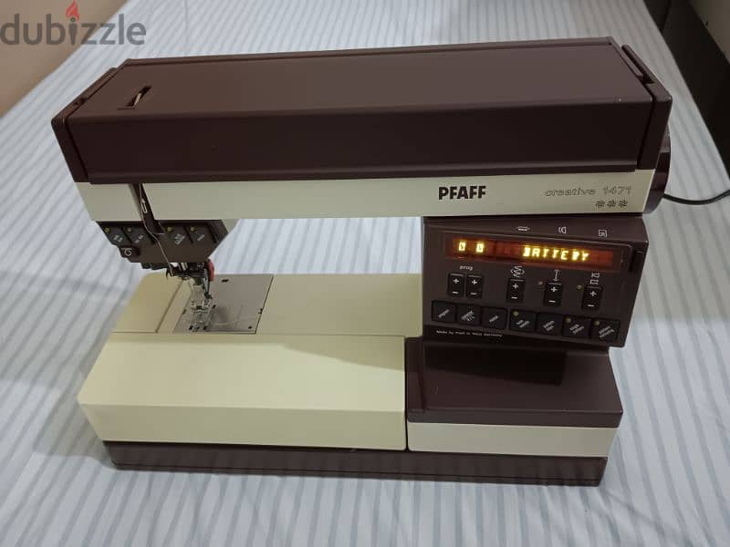 :Sewing machine  PFAFF. MODEL NOREATUVE 1471. Made in germany 8