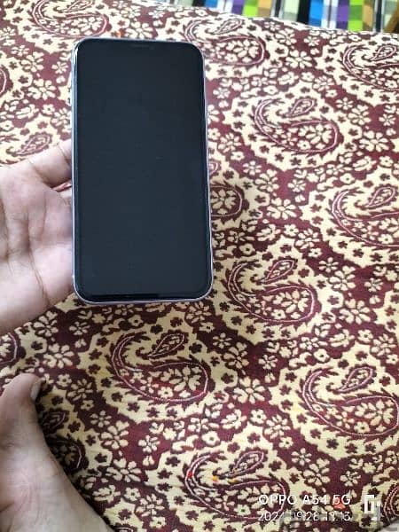 iphone 11 purple 128GB 6