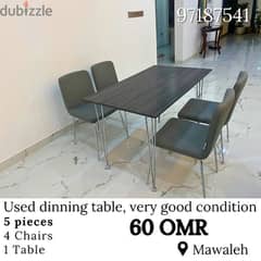 Dining Table for Sale

Used

Includes 4 Chairs

In good condition