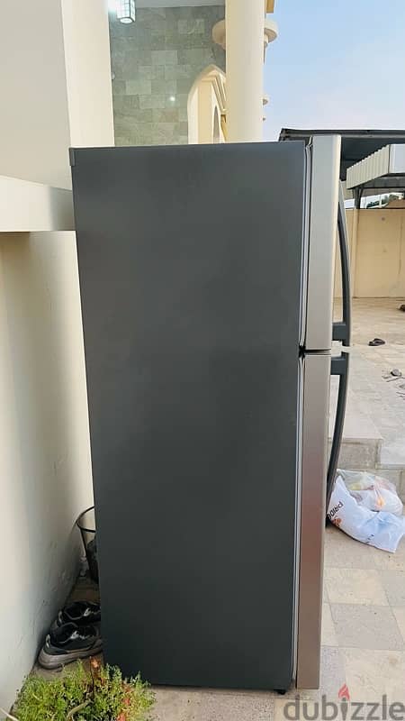 Refrigerator Daewoo 200L 1