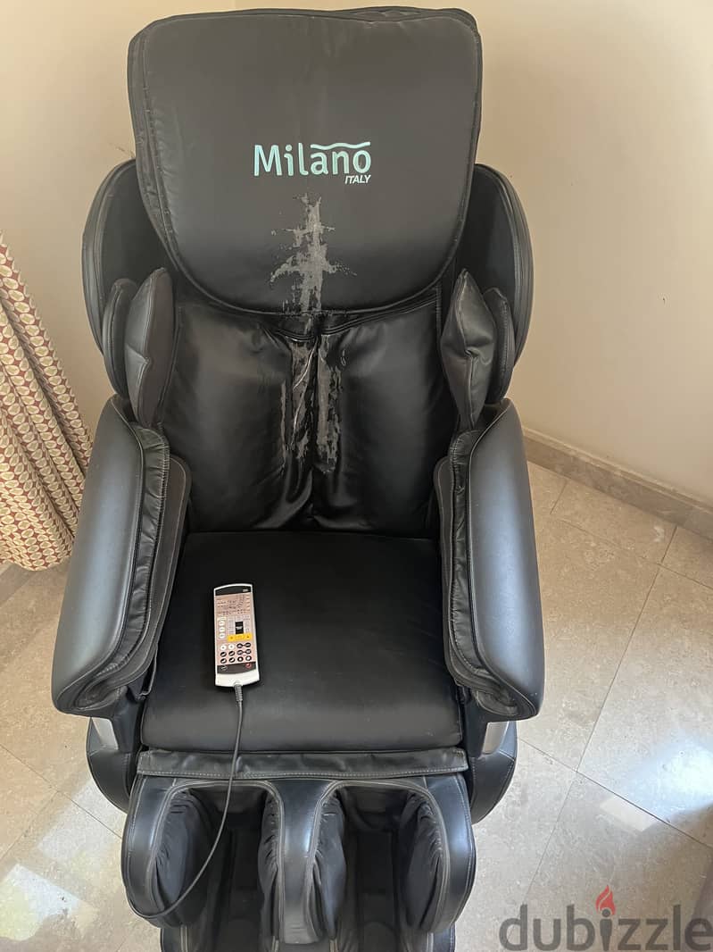 Massage Chair Milano Italy 2