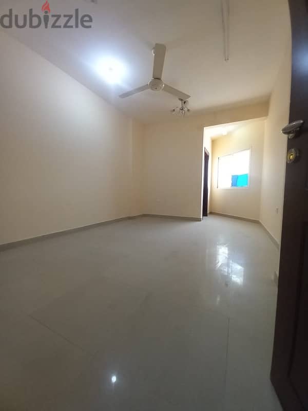 flat in alwalja ruwi (B2550) 2