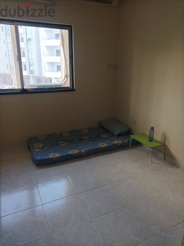 Single Room for rent 7