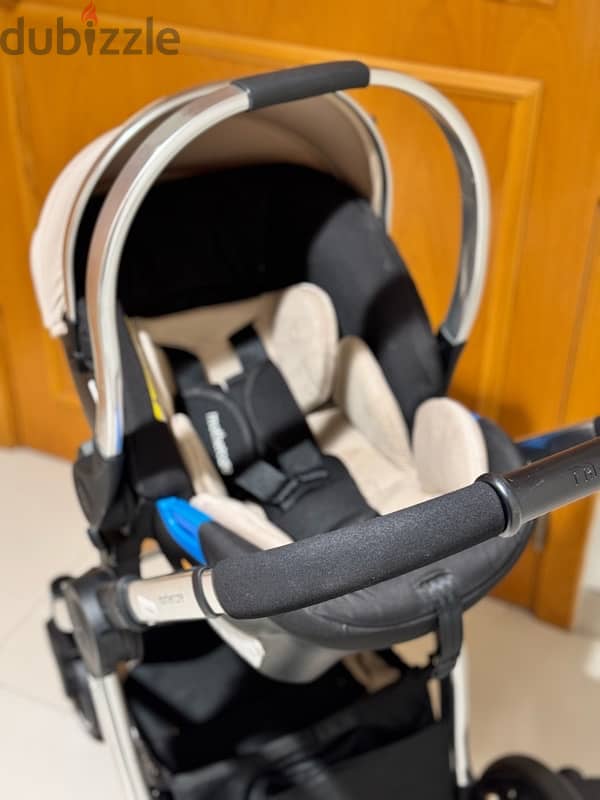 Mother Care Baby Stroller and Car Seat set 7