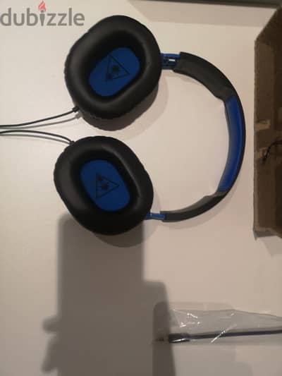 turtle beach recon 50P with box and microphone