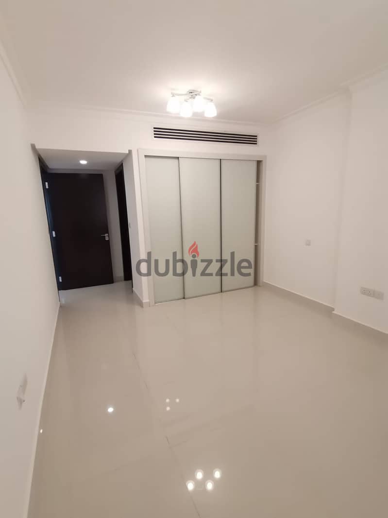 For Sale 2 Bhk + 1 Flat In Rimal Boucher 4