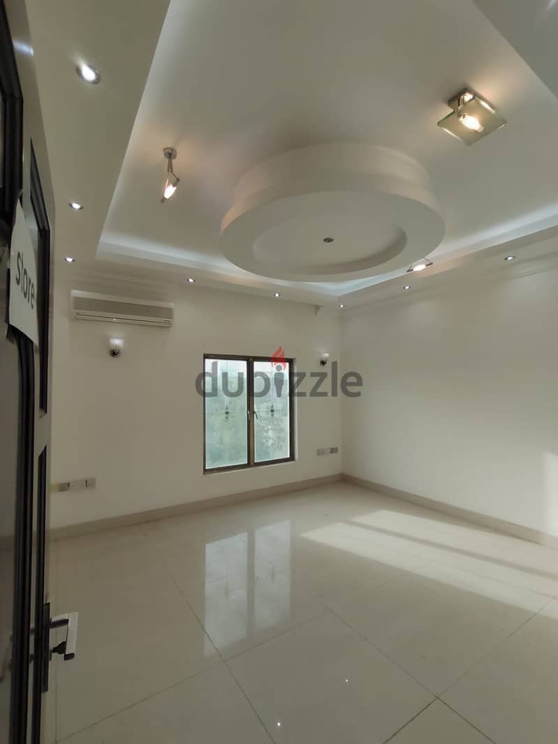 For rent 6 Bhk Commerical  villa in Al Khuwair 19