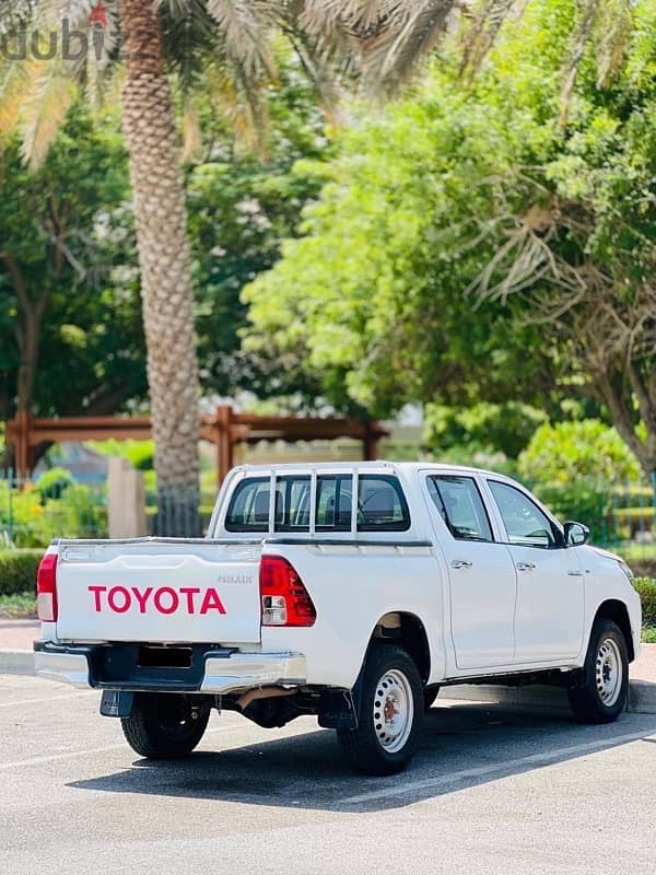 Toyota Hilux 2019 18