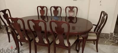 wooden dinning Table ( 8 seaters )