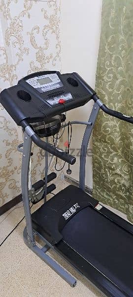 Treadmill with Belly Fat Burner/Reducer Exercise (I can Delivere also) 15