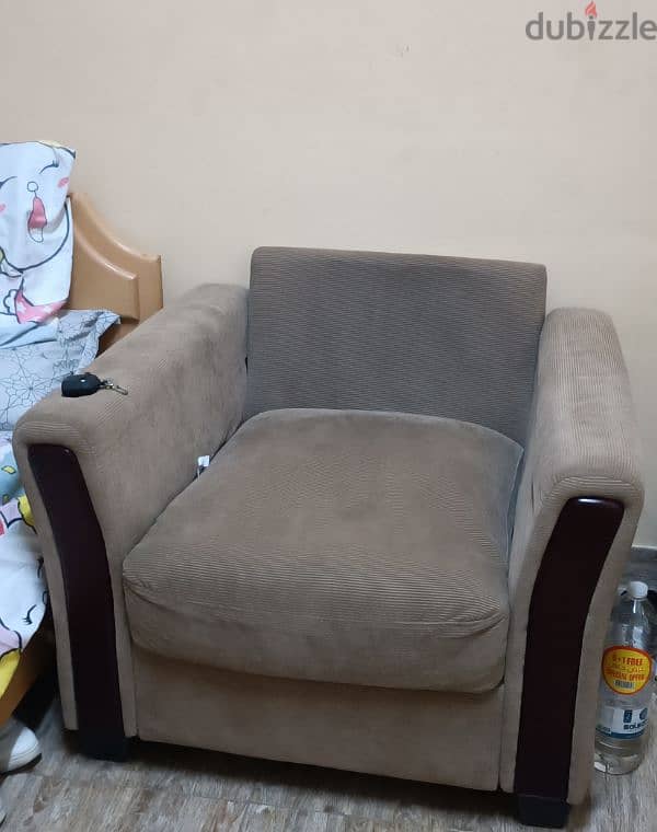 تم تخفيض السعر لسرعه البيع sofa sets to 4 person 2