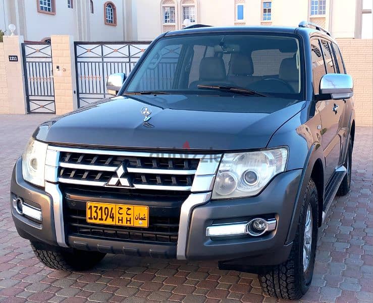 Mitsubishi Pajero 2015 3