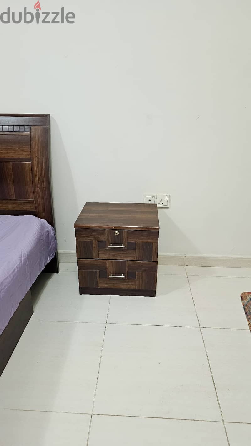 Bedroom furniture set 3