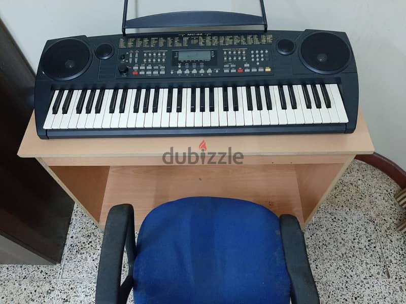 MC-66 Key Board + Wooden Stand + Chair 3