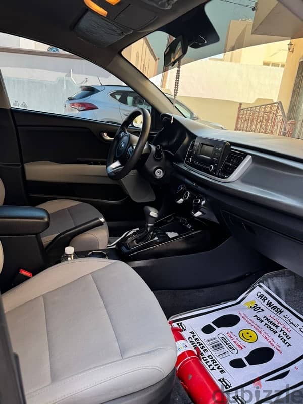 perfect expact use 2019 kia rio gcc oman car 9