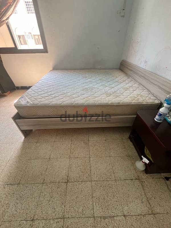 bed with mattress 3