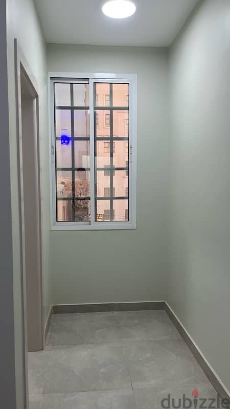 room for rent ( men only ) -  غرفة للايجار شامل 12