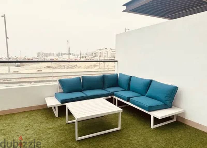 Sea View Huge Balcony 1Bhk furnished at The Wave with Installment Plan 11