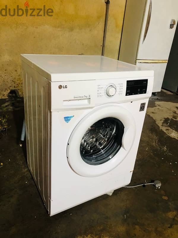 LG front load washing machine 7 kg 2