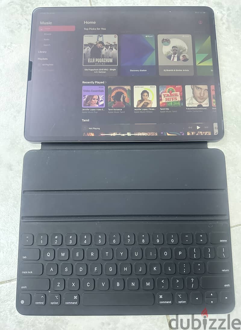 iPad Pro 4th generation with Apple keyboard case 4