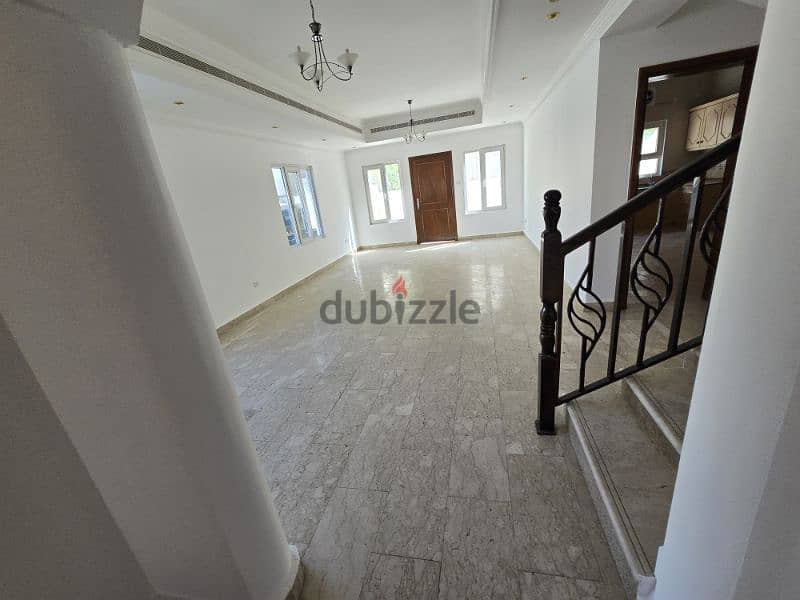 Very nice villa near PDO qurm area good location 13