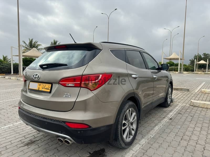 Hyundai Santa Fe 2014 for sale 3