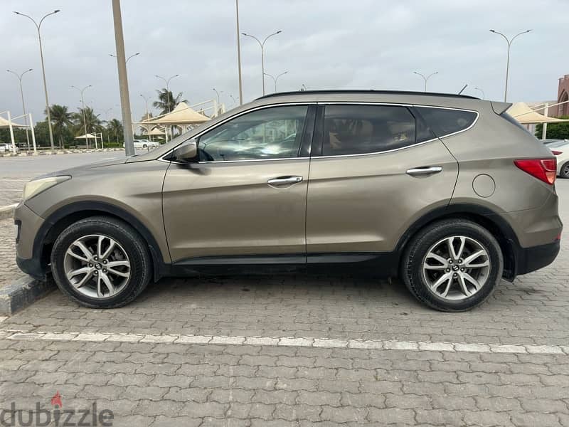 Hyundai Santa Fe 2014 for sale 4