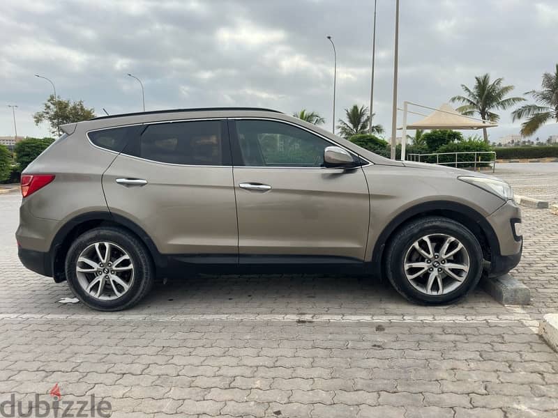 Hyundai Santa Fe 2014 for sale 5