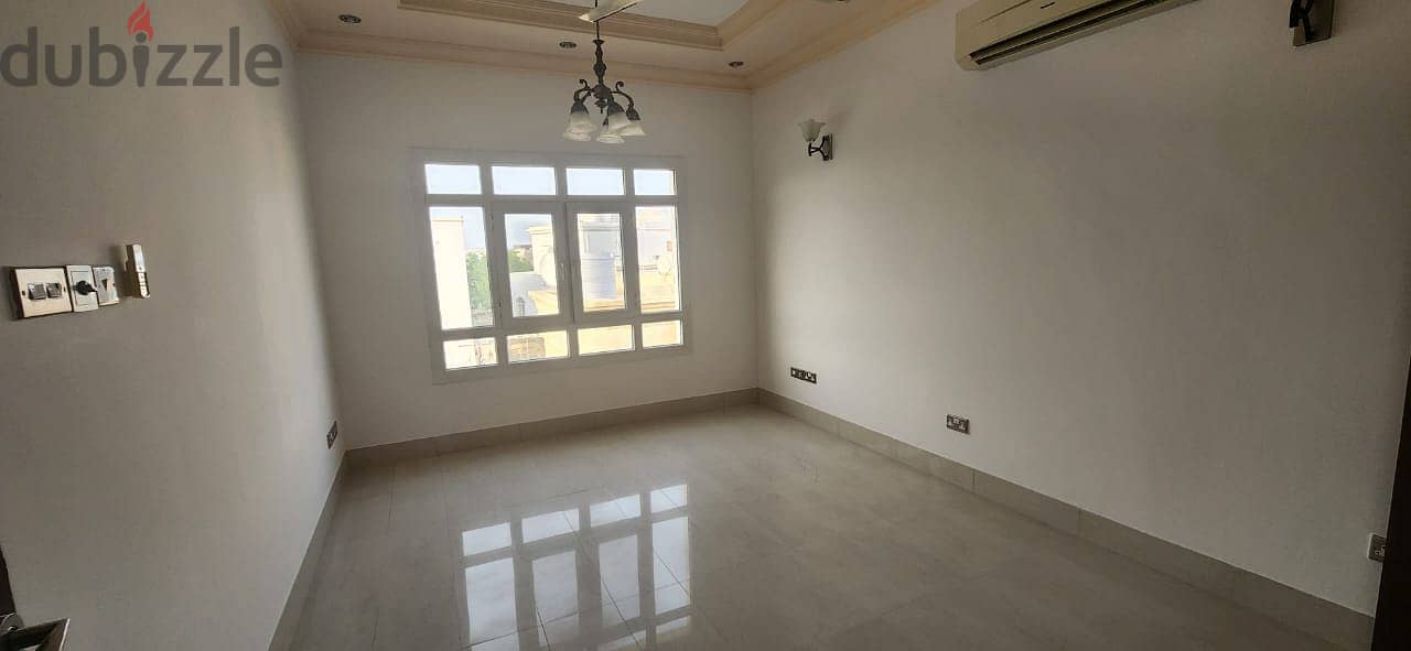 1Me31 Beautiful 5bhk Villa For Rent In Aziba 11