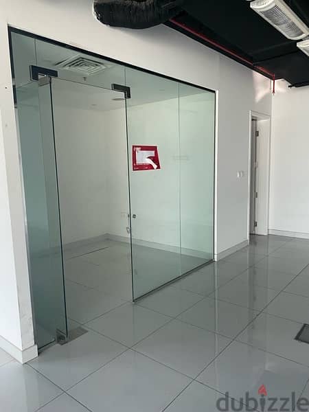 2 months free rent ,155 Sqm office for rent and sale in jasmine comple 8