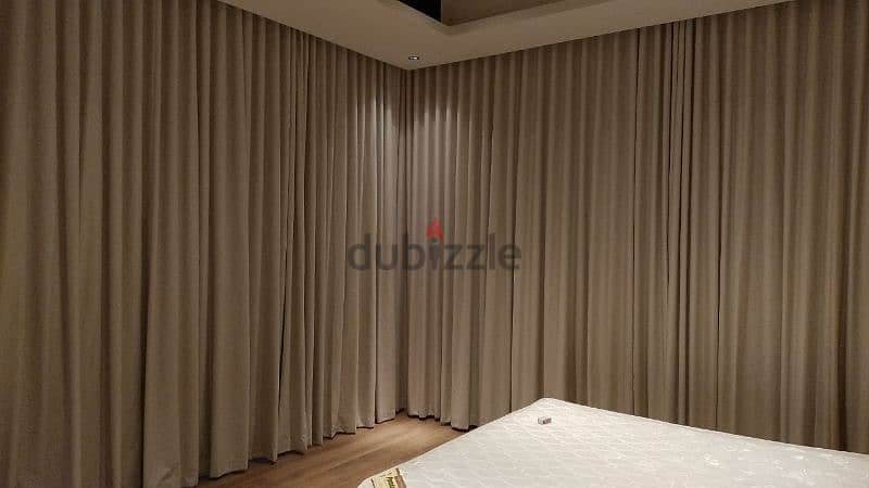 Wavy Curtain Elegant Design for Stylish Homes" 6