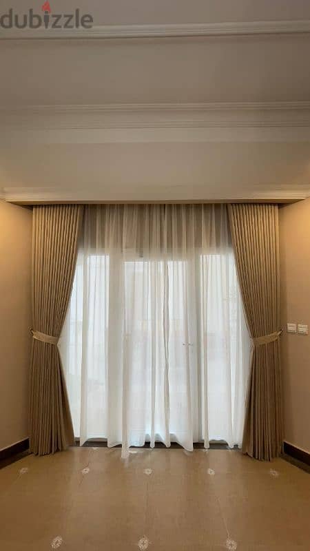 Wavy Curtain Elegant Design for Stylish Homes" 7