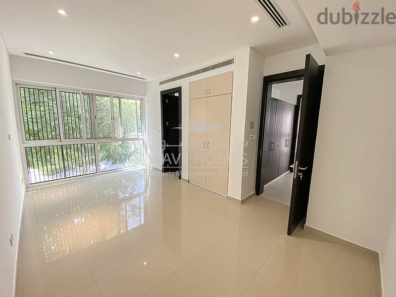 Spacious 4 Bed Villa for Rent in Al Mouj 19