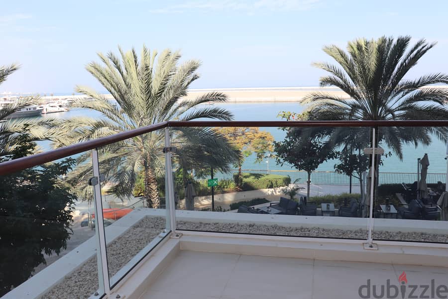 Stunning 2 Bedroom Marina View Apartment 5