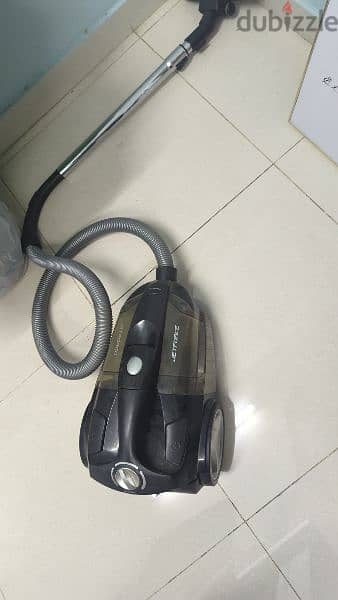 vacuum cleaner 0