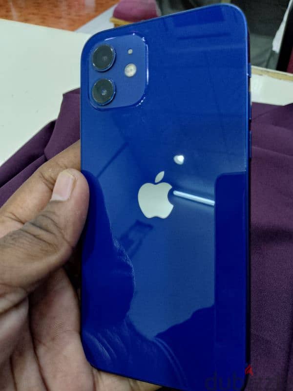 iPhone 12 blue color arjent sele 1