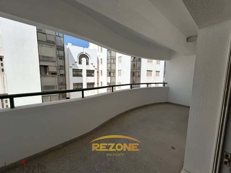 2BHK Flat available in Al khuwair (Al Manal Centre) 6