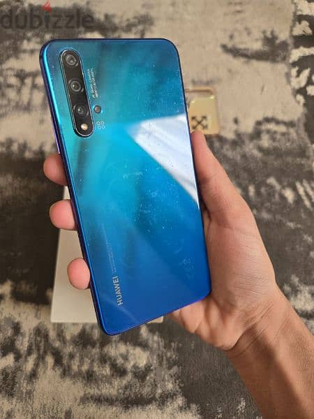 Huawei nova 5t 128gb 8gb all working 1