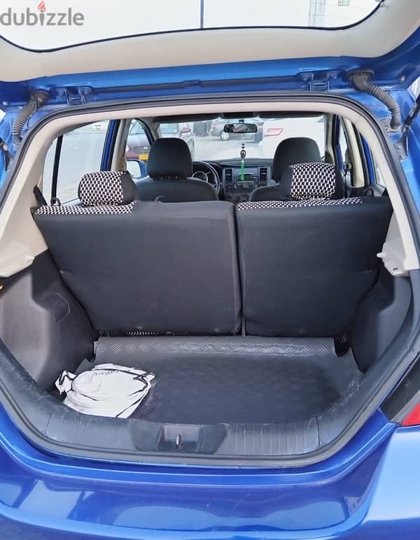 Nissan Versa 2010 7