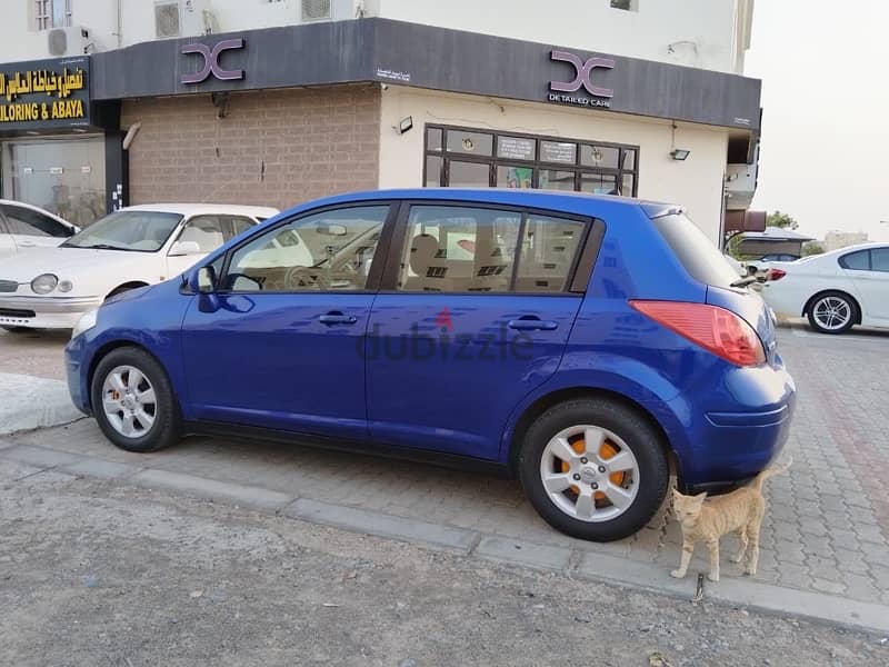 Nissan Versa 2010 11