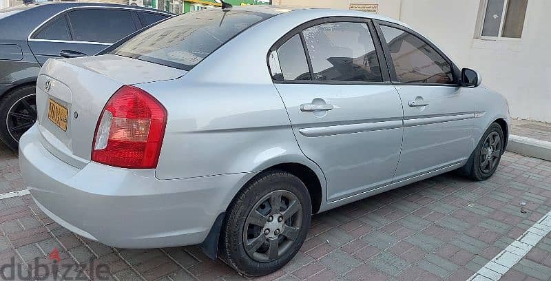 Hyundai Accent 2010 8