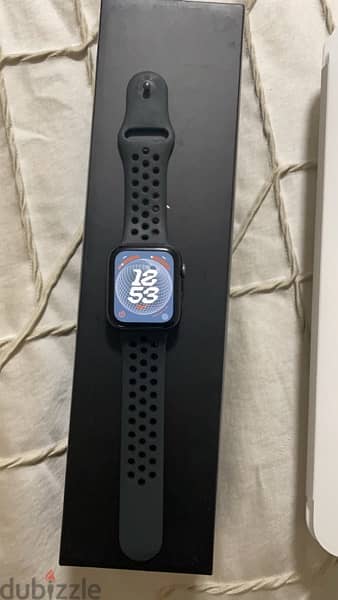 Apple Watch Series 5 / ساعه ابل سريس 5 4