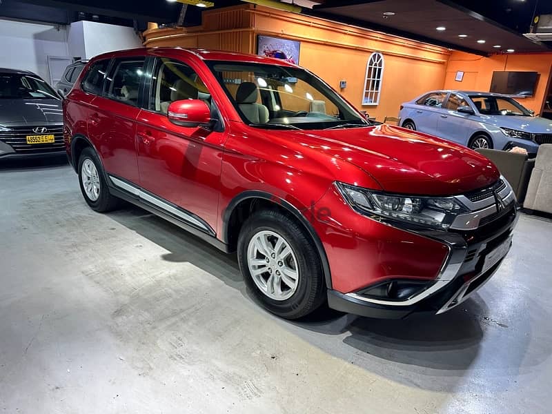 Mitsubishi Outlander 2019 for sale installment option available 6